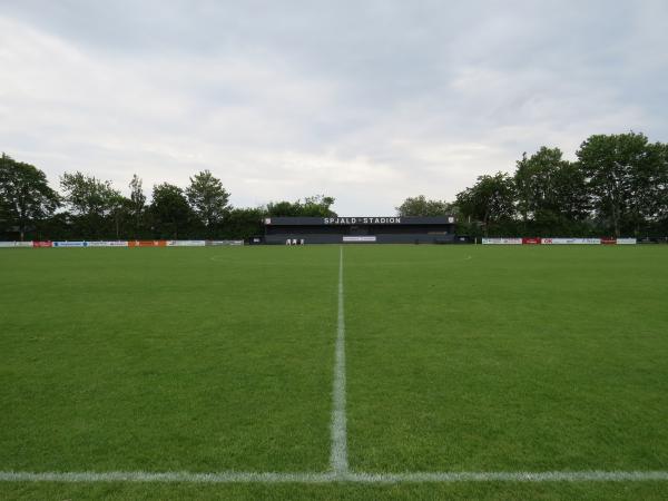 Spjald Stadion - Spjald 
