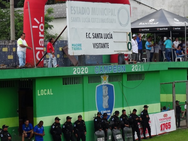 Estadio Municipal Santa Lucía Cotzumalguapa - Cotzumalguapa