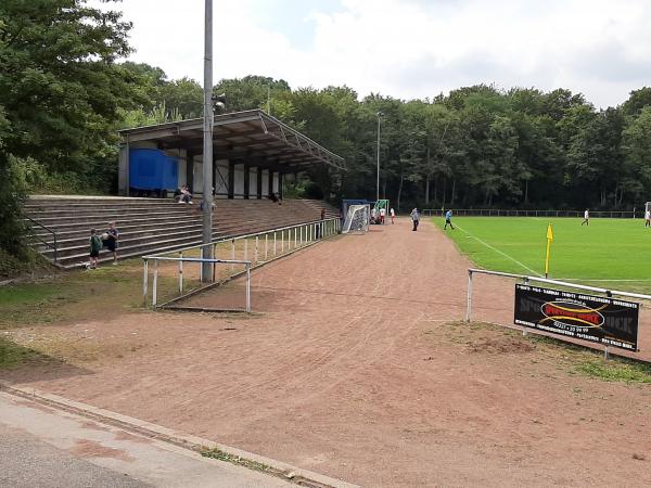 Bezirkssportanlage Roomersheide/Erbstollen - Bochum-Weitmar