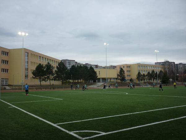 Sportovní areál MŠ a ZŠ Barrandov - Praha