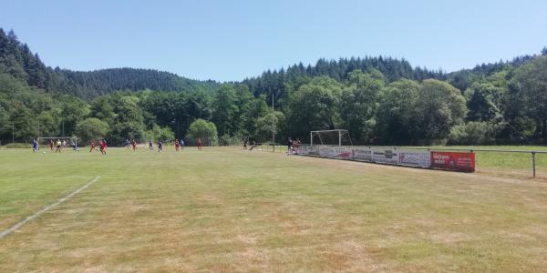 Sportplatz an der Salm - Bruch/Eifel