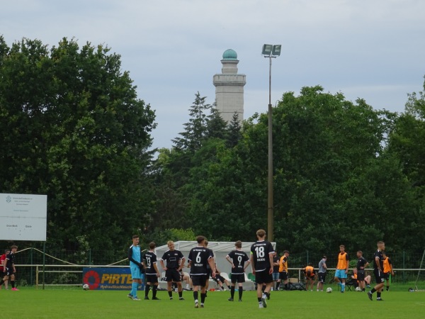 Stadion auf dem Eichenhügel - Großbeeren