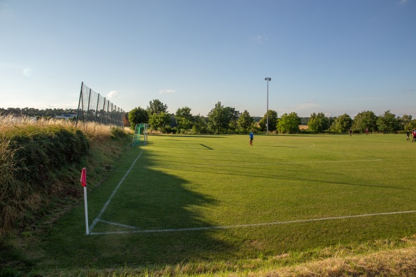 Kabelpflug Arena Nebenplatz - Aurachtal-Münchaurach