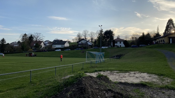 Sportplatz Südmährer Weg - Jossgrund-Lettgenbrunn