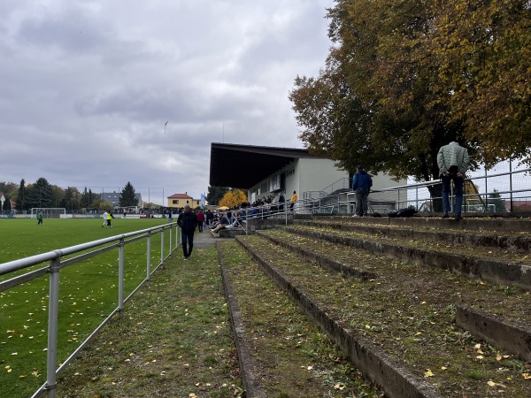 Sportplatz Lindenberg - Weimar