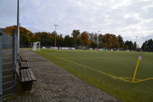 Sportplatz Im Breitholz - Andernach-Eich