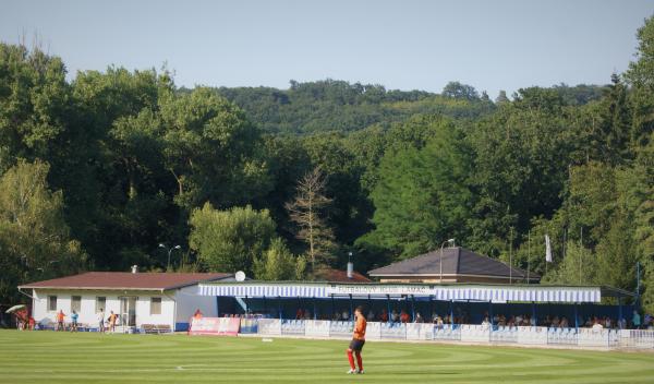 Futbalové ihrisko Lamač - Lamač