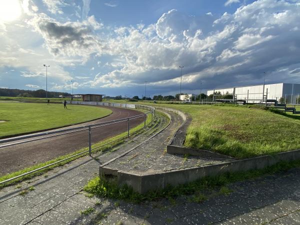 Konrad-Ammon-Platz im Sportzentrum - Fürth/Mittelfranken-Burgfarrnbach