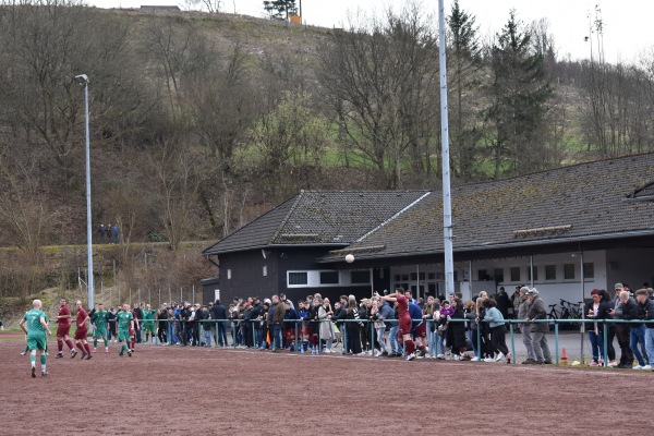 Sportanlage an der Mehrzweckhalle - Bad Berleburg-Schwarzenau