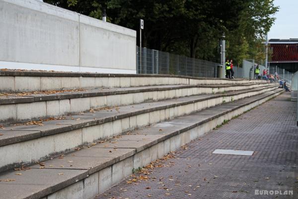 Robert-Schlienz-Stadion - Stuttgart-Bad Cannstatt