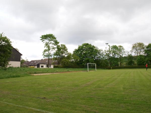 Sportplatz Altenbüren - Brilon-Altenbüren