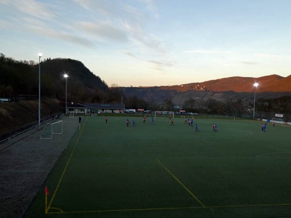 Alzbach-Stadion - Löf