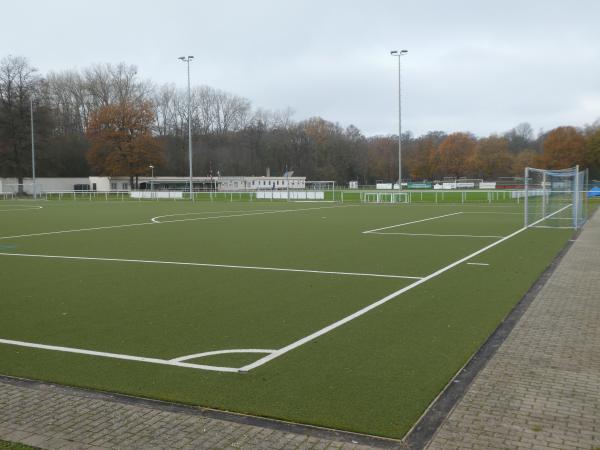 Sportanlage Blitzeichenweg B-Platz - Braunschweig-Lehndorf
