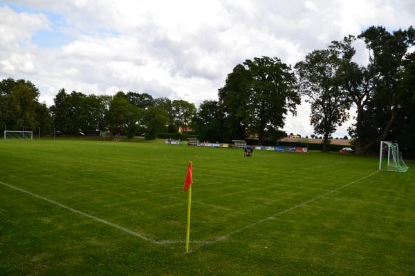 Sportplatz im Schloßpark - Faulenrost