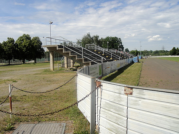 Friedrich-Ludwig-Jahn-Stadion - Hoyerswerda