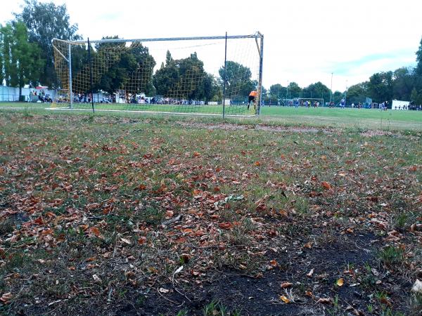 Sportplatz an der Zuckerfabrik - Osternienburger Land-Wulfen