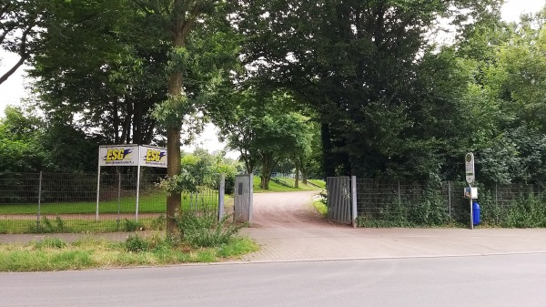 Bezirkssportanlage Oststraße - Gelsenkirchen-Erle