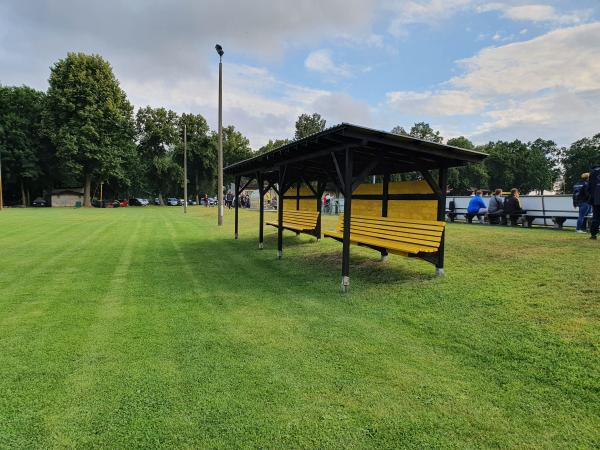 Sportzentrum Steigemühle Platz 2 - Schlieben