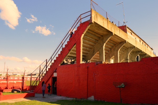 Estadio 12 de Octubre - Ensenada, BA