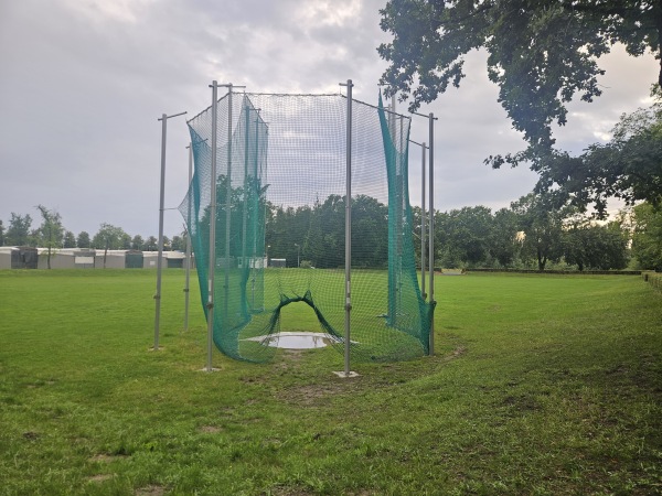 Stadion SOSiR w Słubice Boisko obok 4 - Slubice