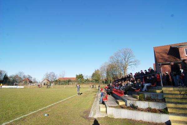 Sportanlage Hollen - Uplengen-Hollen