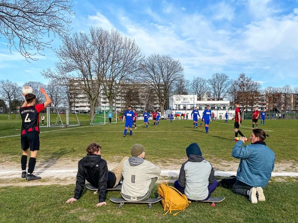 Bezirkssportanlage Poller Wiesen Platz 2 - Köln-Poll