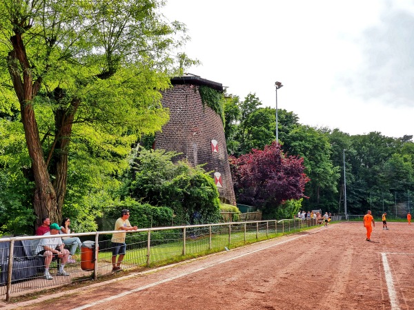 Sportplatz an der Mühle - Neukirchen-Vluyn-Rayen