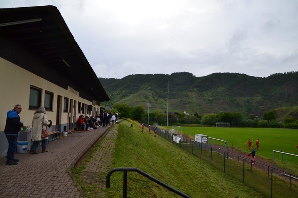 Sportplatz Calmontstraße - Bremm