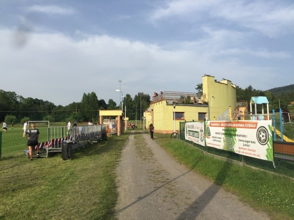 Boisko w Ślemieńu - Ślemień