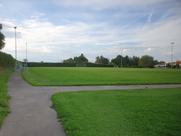 Otto-Dipper-Stadion Nebenplatz 2 - Metzingen