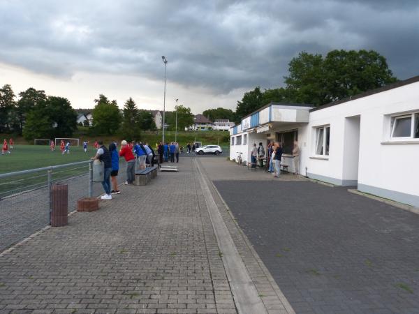 Sportplatz Weißdornweg - Siegburg-Kaldauen