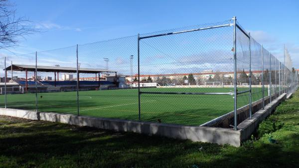 Polideportivo Ernesto Cotorruelo Campo 1 - Madrid, MD