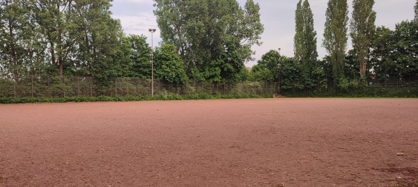 Sportanlage Hebbelstraße B-Platz - Hannover-Sahlkamp