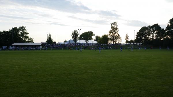 Sportplatz Metze - Niedenstein-Metze