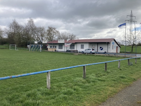 Stadion An der Lehmkaute - Borken/Hessen-Großenenglis 