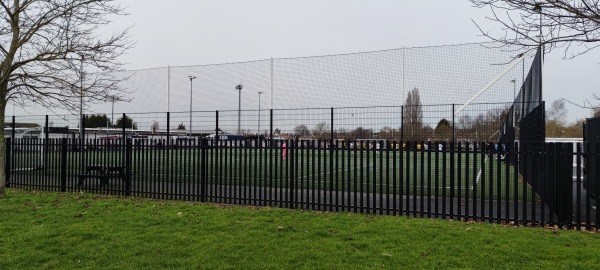 Meadow Park 3G - Borehamwood, Hertfordshire