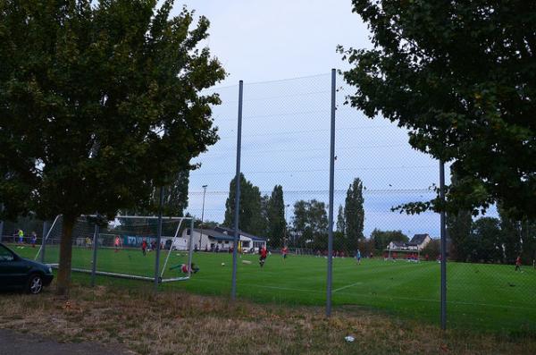 Sportplatz Hüllenberg - Neuwied-Hüllenberg