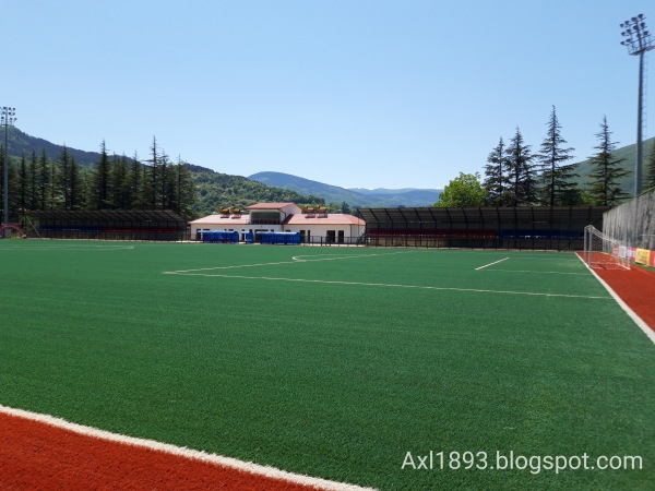 Kompleksuri Sasporto Skolis Stadioni - Ambrolauri