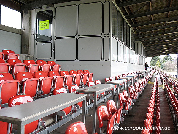 Paul-Janes-Stadion - Düsseldorf-Flingern