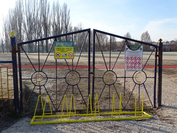 Pétfürdői Sportpálya - Pétfürdő