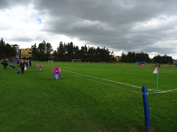Complejo Club Deportivo Atletico Madrid Cancha 1 - Madrid, Cundinamarca