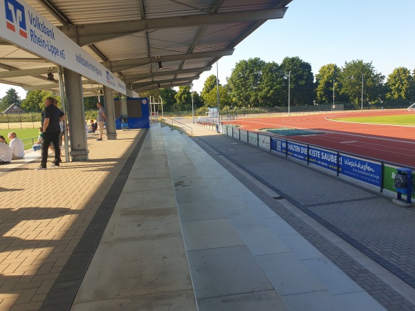 Bezirkssportanlage Voerder Straße - Dinslaken-Eppinghoven