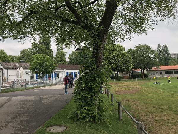 Bezirkssportanlage Westpreußenstraße - München-Englschalking