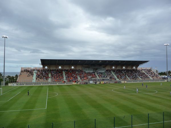 Stade Michel Volnay - Saint-Pierre