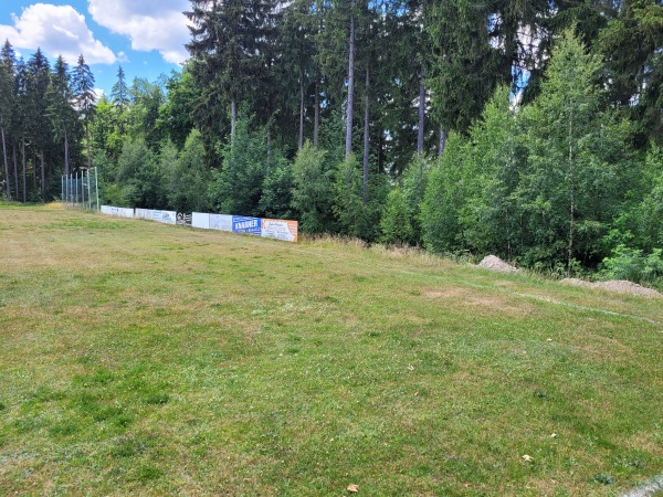 Waldsportplatz - Cursdorf-Ziegelhütte