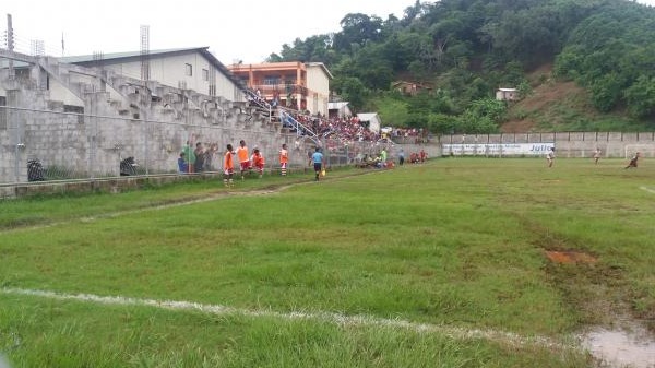 Estadio Julio Galindo  - Coxen Hole