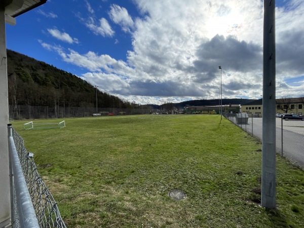 Sportplatz Hasloch - Hasloch