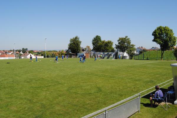 Sportanlage Luckenpainter Straße - Thalmassing