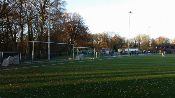 Sportplatz Quellental - Hamburg-Nienstedten