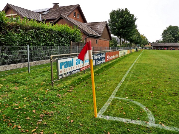 Sportplatz Rotdornweg - Delbrück-Sudhagen